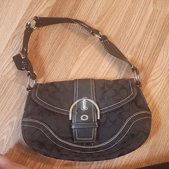 バッグ Coach vintage handbag Soho Signature Vintage COACH Soho Bag F06808, Signature Sufflette Cloth